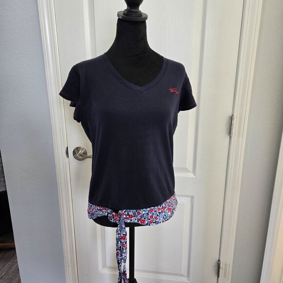 Tommy Hilfiger Women's V-Neck Short-Sleeve Top Sz M Swirl Print - Picture 1 of 13